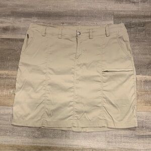 Duluth Trading Co. Women’s Size 18 Skort Skirt Outdoor Hiking Golf